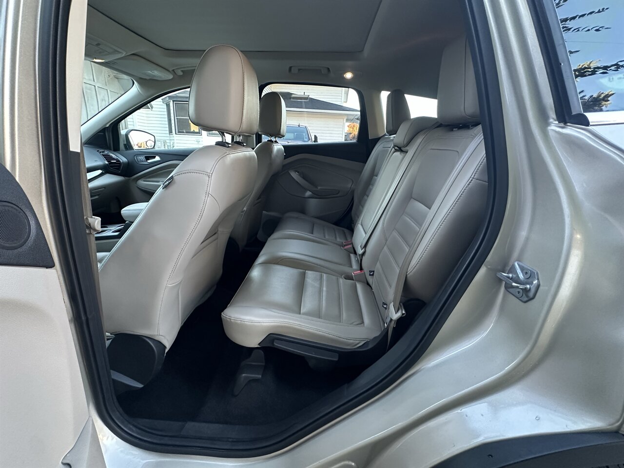 2017 Ford Escape Titanium. 4X4, 71k miles, Fully Loaded, Nice SUV! - Photo 10 - Post Falls, ID 83854