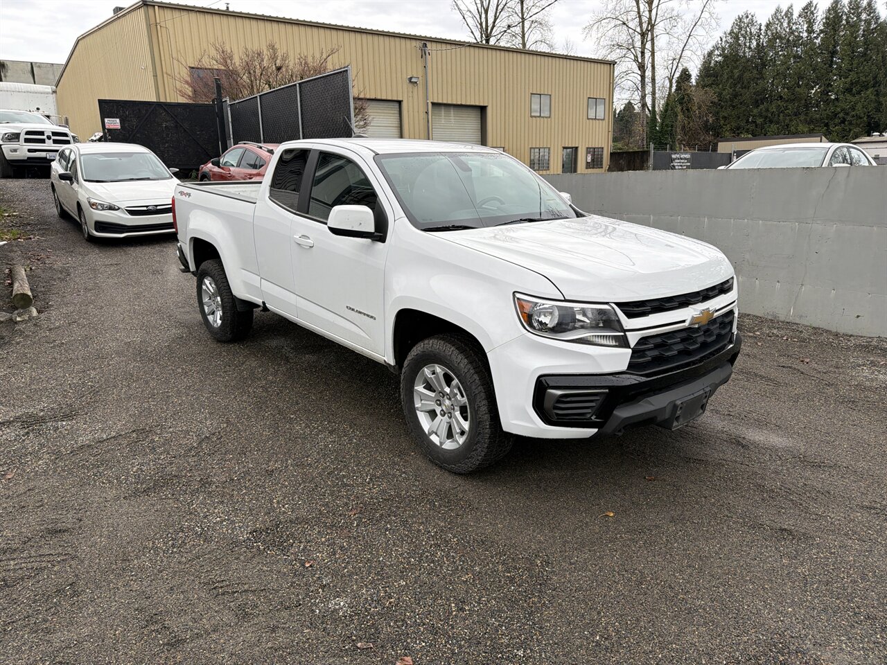 2021 Chevrolet Colorado LT V6 4X4 Clean Truck   - Photo 2 - Post Falls, ID 83854