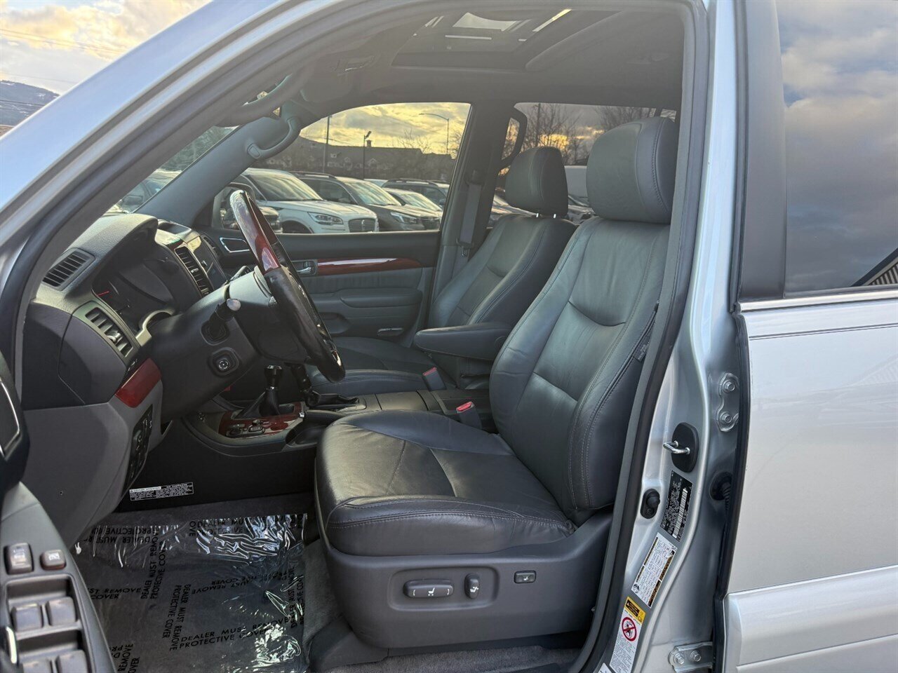 2008 Lexus GX 470.  Timing Belt Replaced. ICON Lift, PRINSU Roof Rack, Lots of Added Options! Full Service Completed! - Photo 2 - Post Falls, ID 83854