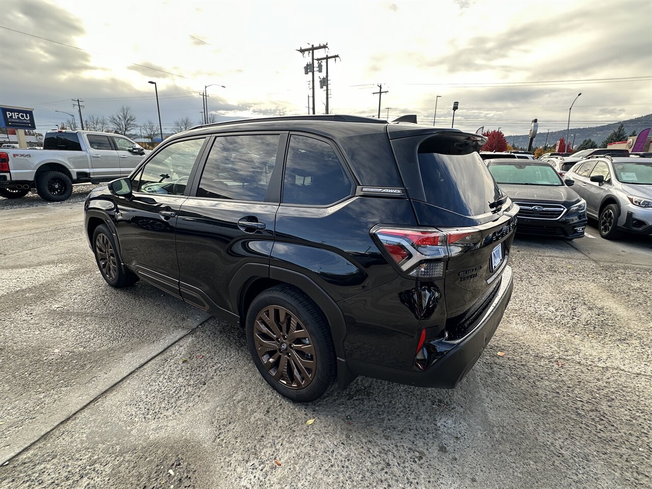 2025 Subaru Forester Sport  11k miles, Very Nice Subaru, AWD! - Photo 7 - Post Falls, ID 83854