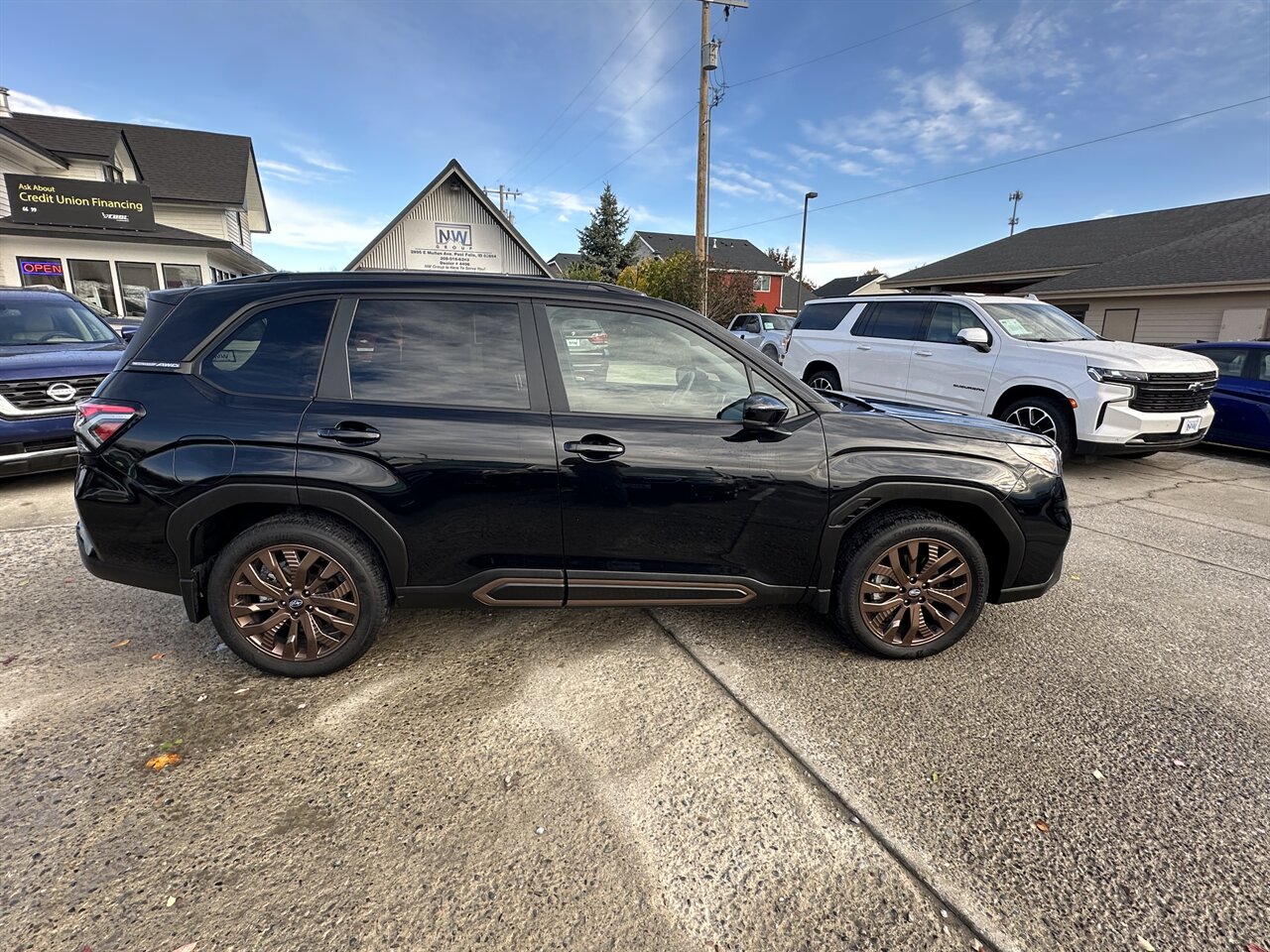 2025 Subaru Forester Sport  11k miles, Very Nice Subaru, AWD! - Photo 3 - Post Falls, ID 83854