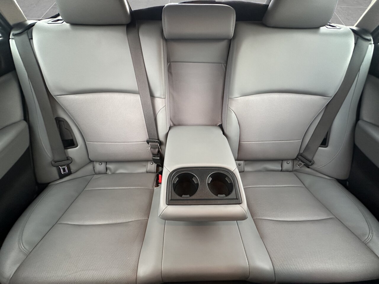 2019 Subaru Outback 2.5i Limited  AWD, Very Good Shape! Fully Serviced! - Photo 9 - Post Falls, ID 83854