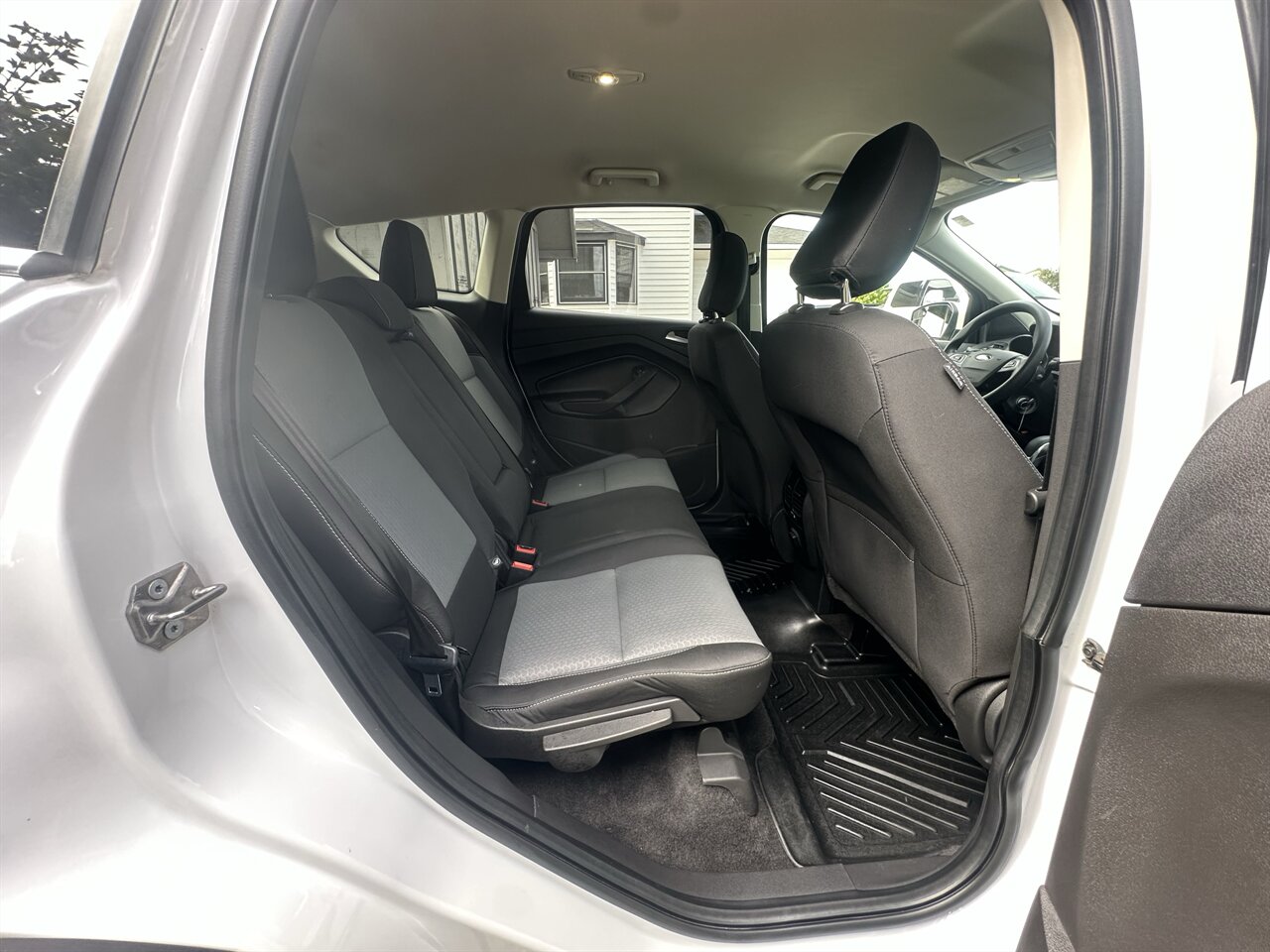 2018 Ford Escape SE AWD 2.0 Clean Title, Fully Serviced, Nice Shape! - Photo 7 - Post Falls, ID 83854