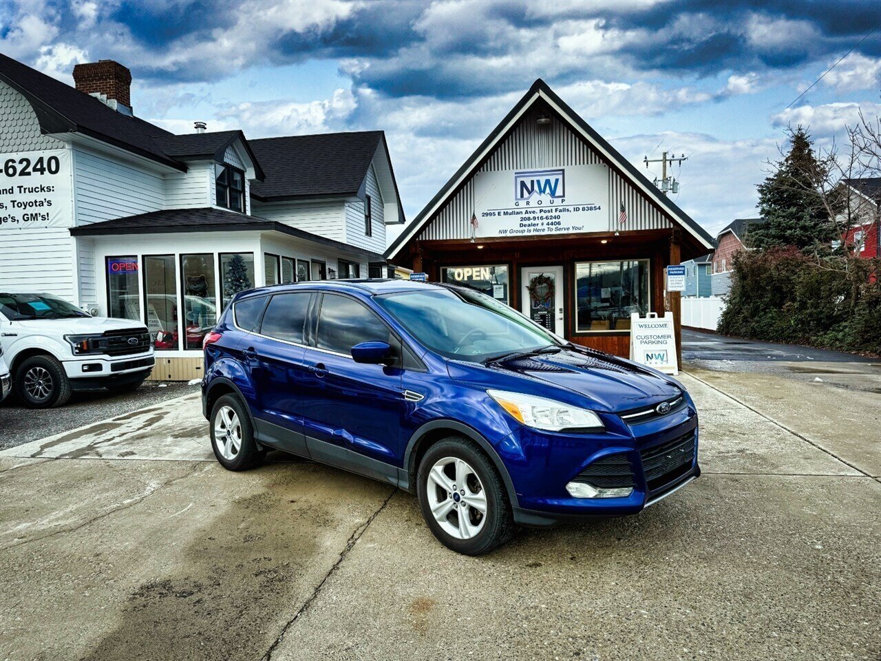 2015 Ford Escape SE  Clean Title, Front Wheel Drive - Photo 1 - Post Falls, ID 83854