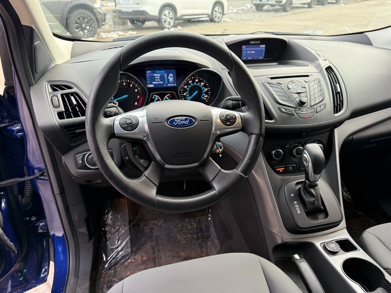 2015 Ford Escape SE  Clean Title, Front Wheel Drive - Photo 4 - Post Falls, ID 83854