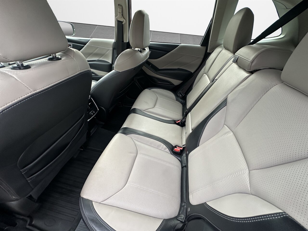 2024 Subaru Forester Limited. Only 19k miles, AWD, Fog Lamps, Amazing SUV! - Photo 10 - Post Falls, ID 83854