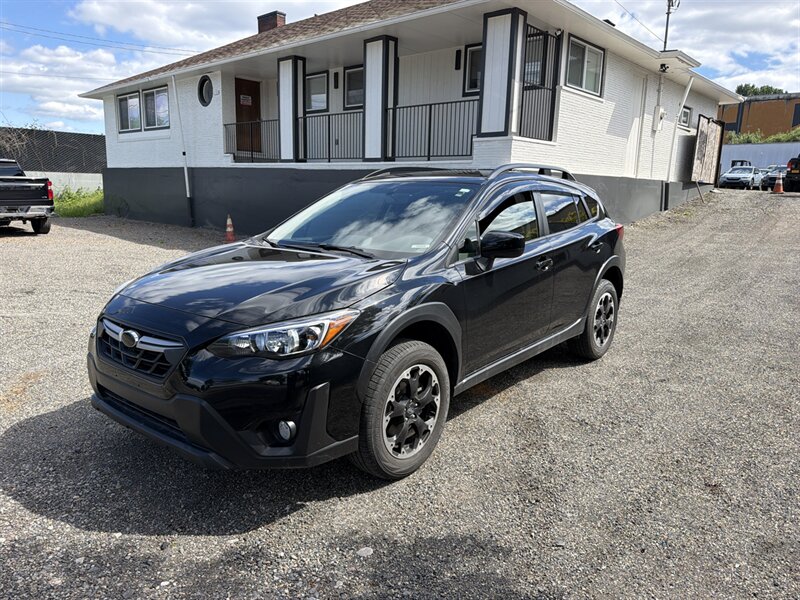 2023 Subaru Crosstrek Premium 6MT's photo