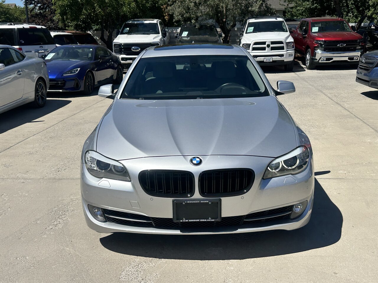 2011 BMW 550i xDrive - Photo 2 - Post Falls, ID 83854