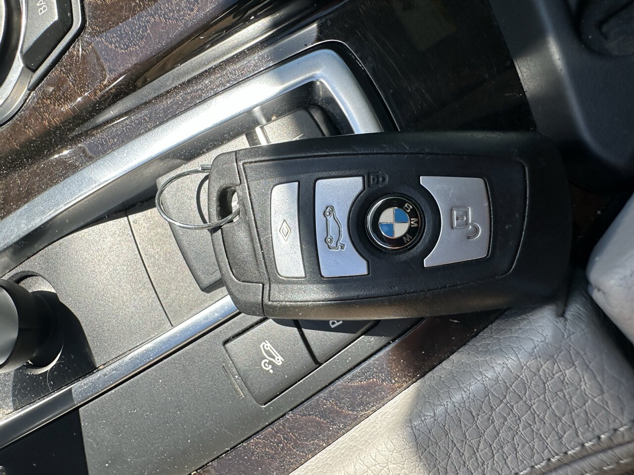 2011 BMW 550i xDrive - Photo 6 - Post Falls, ID 83854