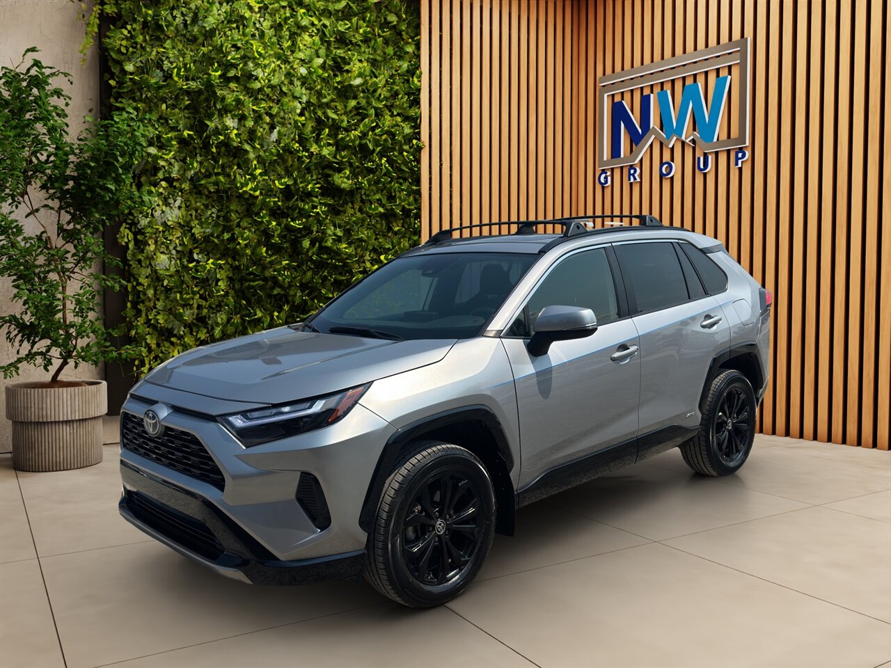 2022 Toyota RAV4 Hybrid SE. 31k miles! Amazing Shape, Heated Seats, Sunroof! - Photo 3 - Post Falls, ID 83854
