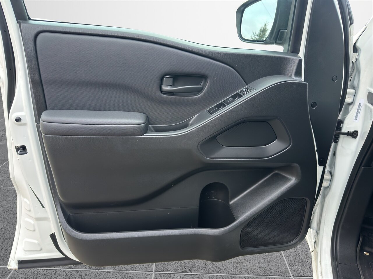 2024 Nissan Frontier S 4x4, Only 41k miles! New Body Style! - Photo 10 - Post Falls, ID 83854