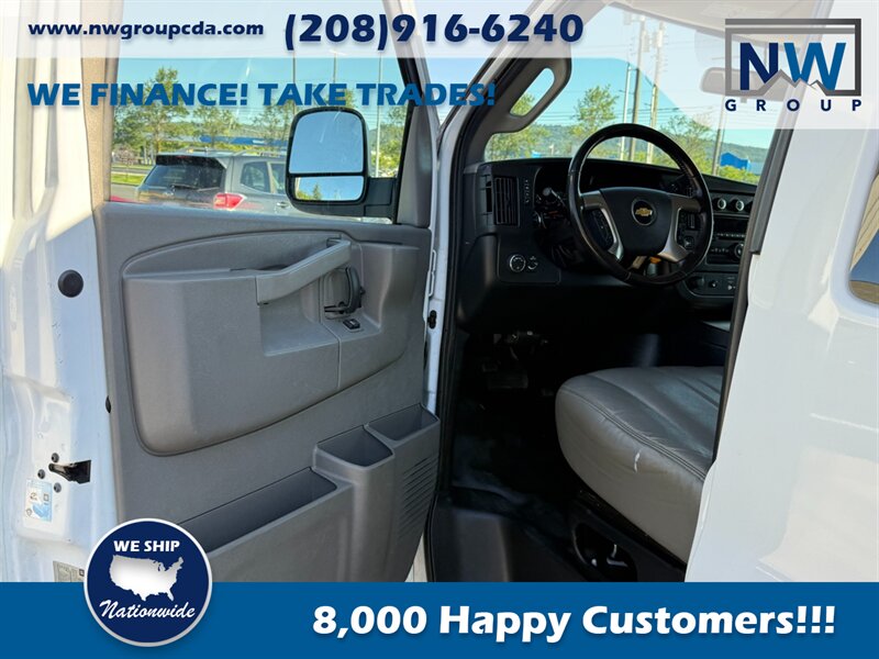 2017 Chevrolet Express LS 2500  65k miles! Passenger Van! (CLEAN TITLE) 6.0L V8 F OHV 16V FLEX FUEL REAR WHEEL DRIVE - Photo 6 - Post Falls, ID 83854