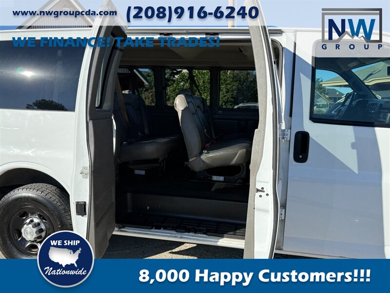2017 Chevrolet Express LS 2500  65k miles! Passenger Van! (CLEAN TITLE) 6.0L V8 F OHV 16V FLEX FUEL REAR WHEEL DRIVE - Photo 21 - Post Falls, ID 83854