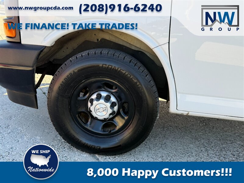 2017 Chevrolet Express LS 2500  65k miles! Passenger Van! (CLEAN TITLE) 6.0L V8 F OHV 16V FLEX FUEL REAR WHEEL DRIVE - Photo 5 - Post Falls, ID 83854