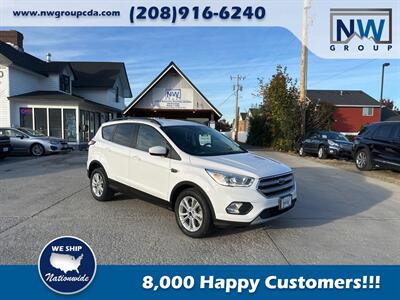 2017 Ford Escape SE  Low Miles, AWD, Very Nice Car! Accessory installed - Dog Guard! SUV