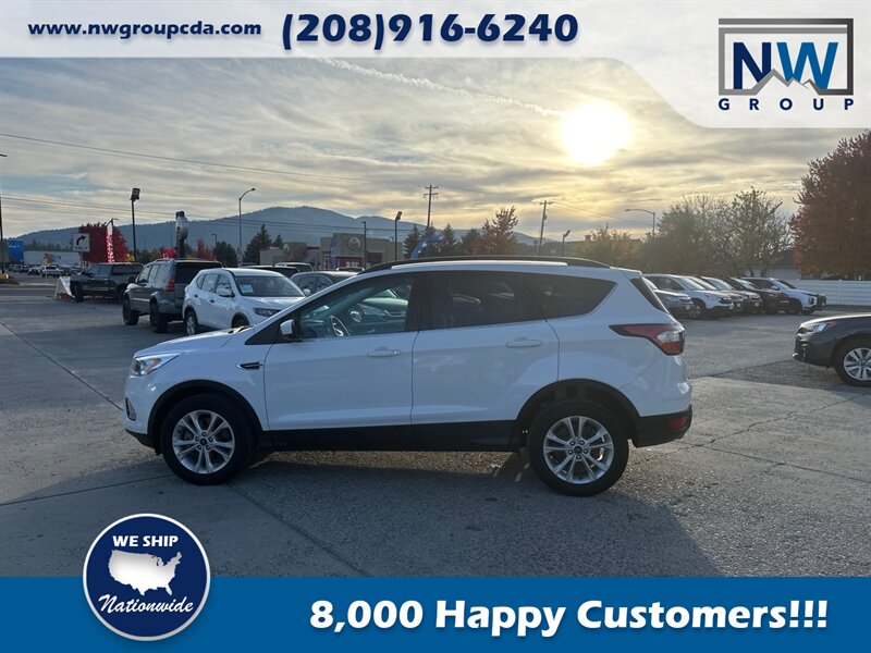 2017 Ford Escape SE  Low Miles, AWD, Very Nice Car! Accessory installed - Dog Guard! - Photo 6 - Post Falls, ID 83854