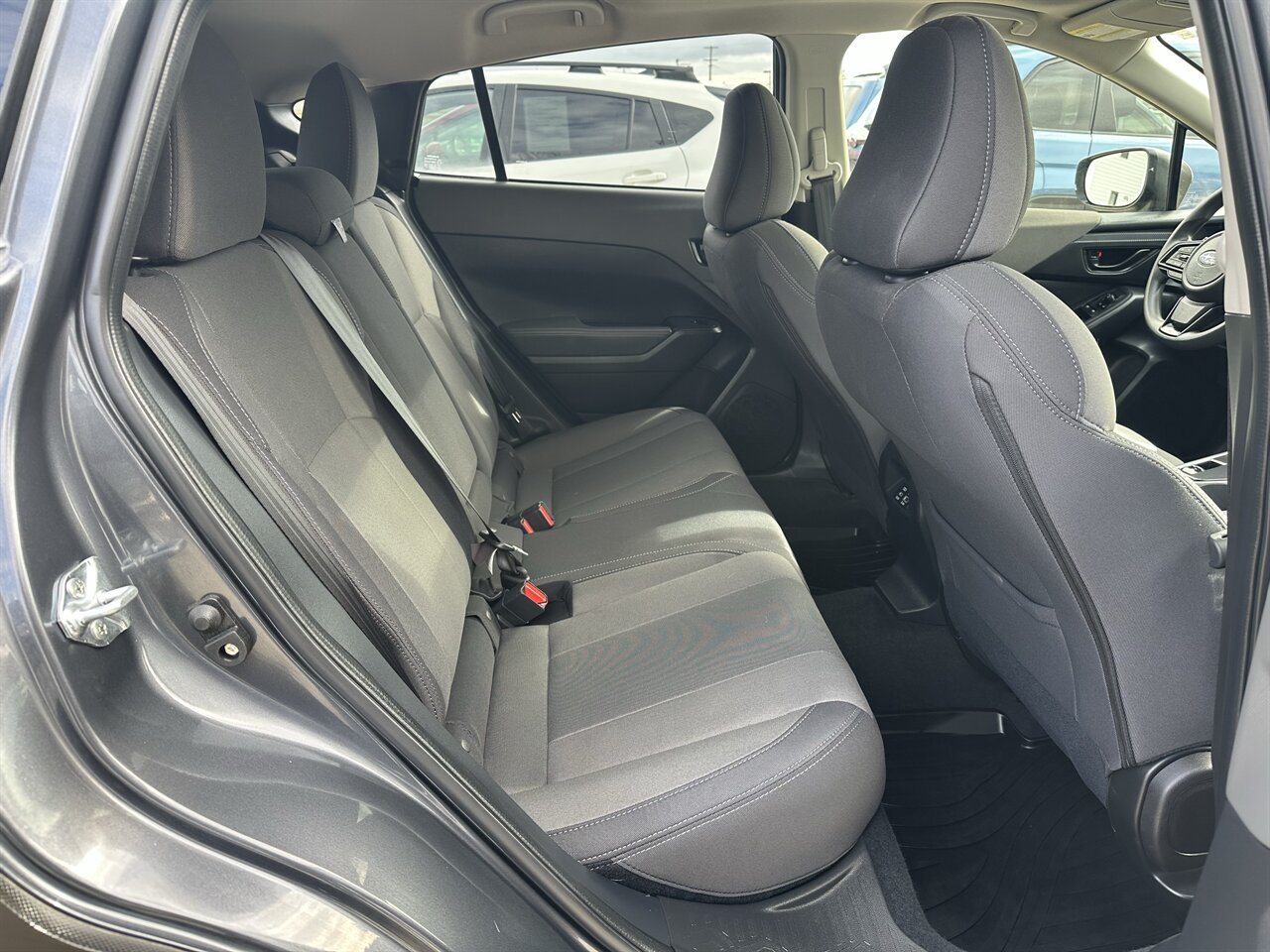 2025 Subaru Crosstrek Premium AWD, ONLY 1k Miles!! Sunroof, Heated Seats! - Photo 7 - Post Falls, ID 83854