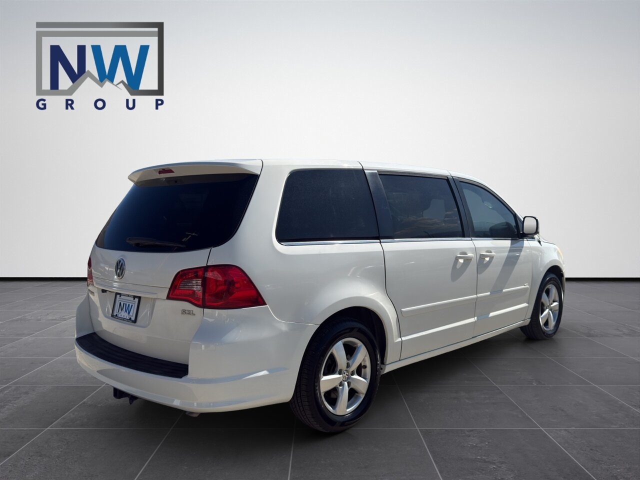 2009 Volkswagen Routan SEL  Freshly Serviced! Nice Shape! - Photo 7 - Post Falls, ID 83854