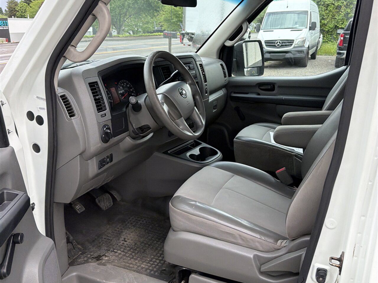 2014 Nissan NV 2500 HD S V6 High Roof - Photo 7 - Post Falls, ID 83854