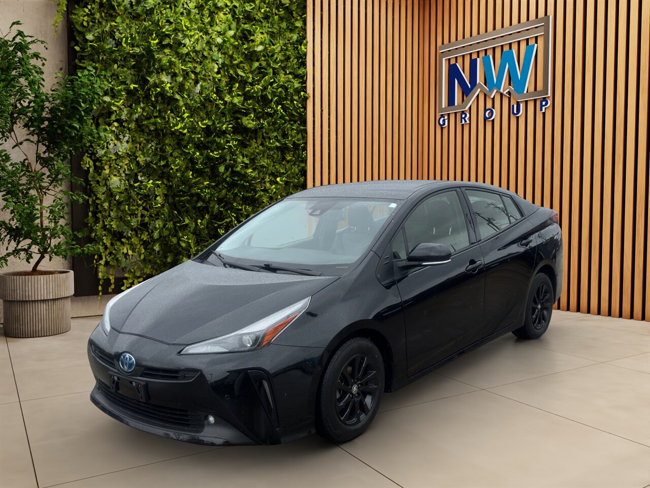 2022 Toyota Prius LE AWD-e All Wheel Drive! Amazing Sedan, Great Economy and AWD capability! - Photo 3 - Post Falls, ID 83854