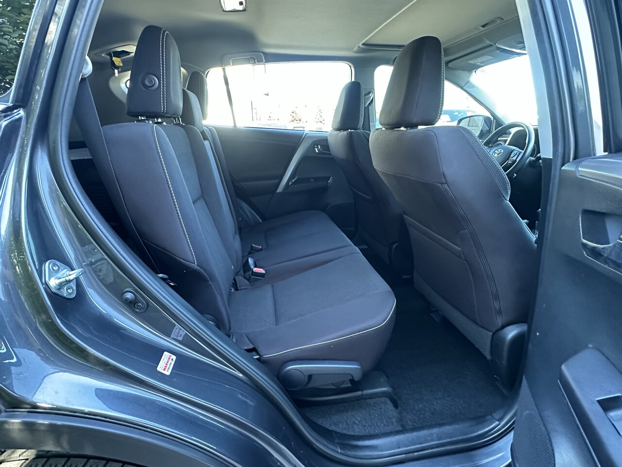 2018 Toyota RAV4 XLE - Photo 9 - Post Falls, ID 83854
