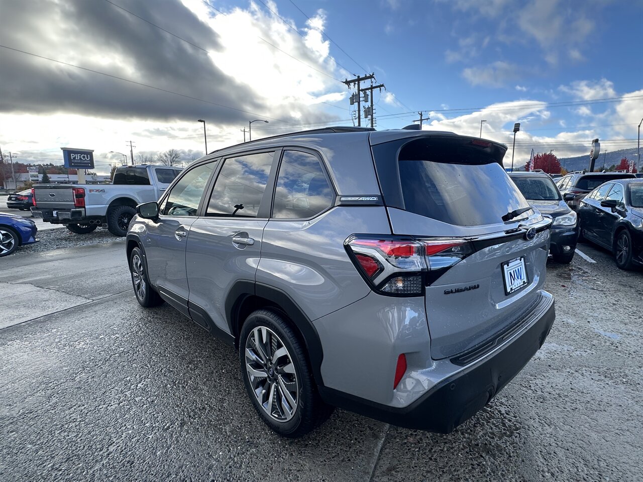 2025 Subaru Forester Touring Fully Loaded! 360 Degree Camera! Navigation, Harmon Kardon Audio, Loaded! - Photo 7 - Post Falls, ID 83854