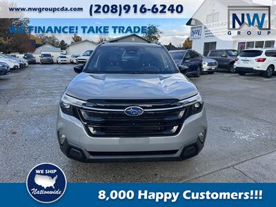 2025 Subaru Forester Touring  Fully Loaded! Navigation, Harmon Kardon Audio, Loaded! Wagon