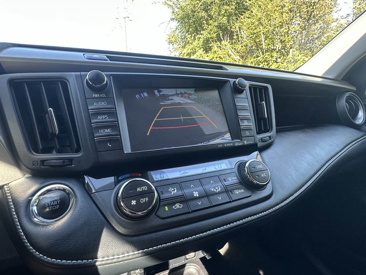 2018 Toyota RAV4 Limited - Photo 9 - Post Falls, ID 83854