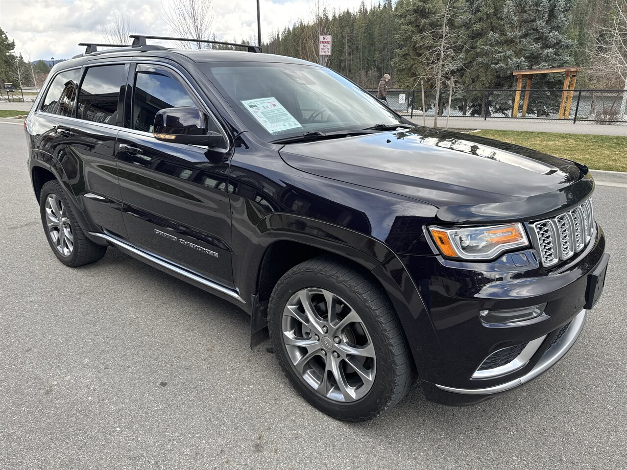 2019 Jeep Grand Cherokee Summit Sangria Metallic Color! 40k miles! Nicely Loaded Jeep! - Photo 9 - Post Falls, ID 83854