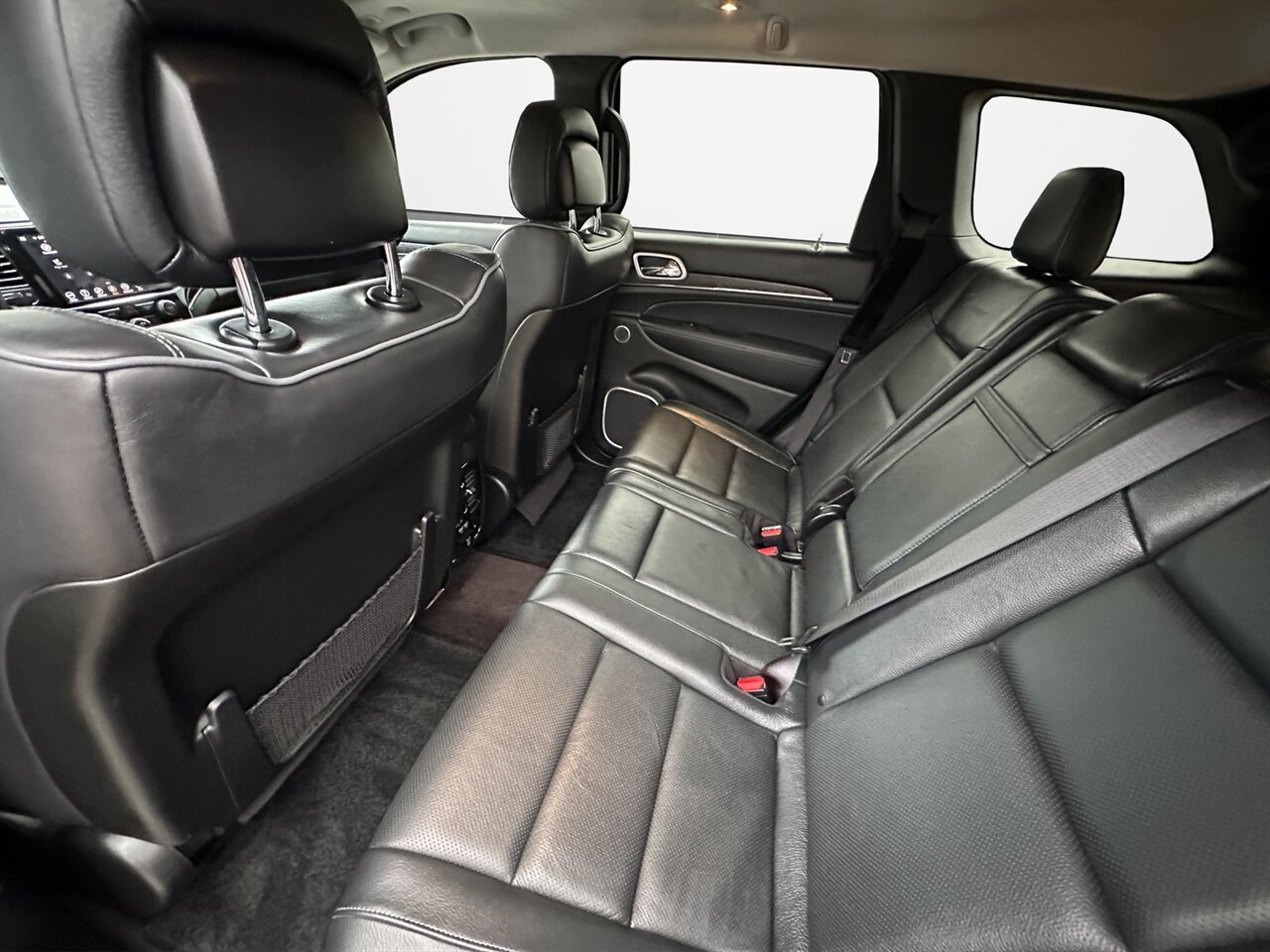 2019 Jeep Grand Cherokee Summit Sangria Metallic Color! Super low miles - 40k! Great Jeep! Serviced Regularly - Photo 10 - Post Falls, ID 83854