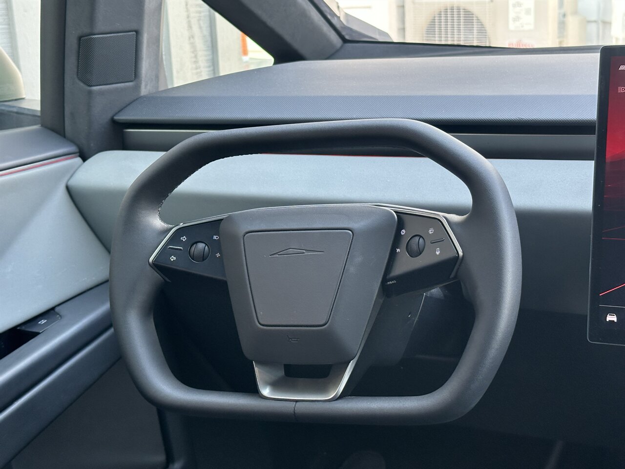 2025 Tesla Cybertruck - Photo 8 - Post Falls, ID 83854