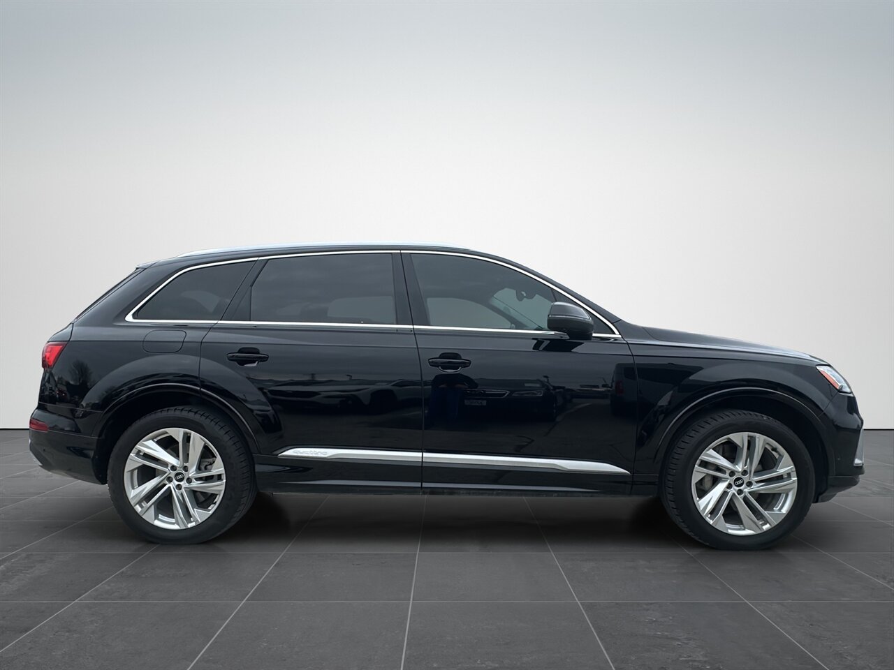 2021 Audi Q7 quattro Premium Plus  Amazing SUV, Freshly Serviced and Inspected! - Photo 9 - Post Falls, ID 83854