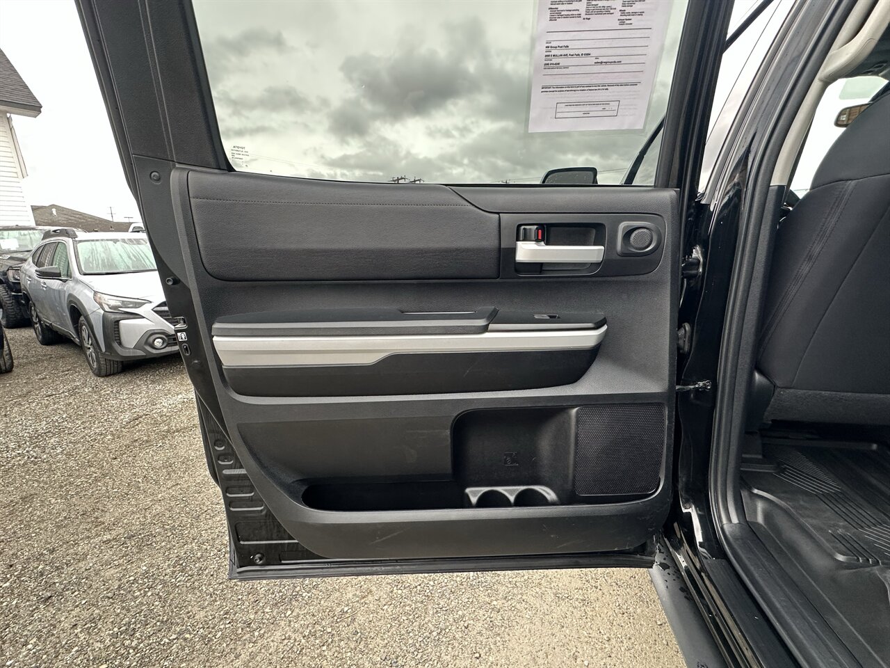 2019 Toyota Tundra SR5 Reliable, Great Pick up, Fully Serviced and Inspected! - Photo 10 - Post Falls, ID 83854