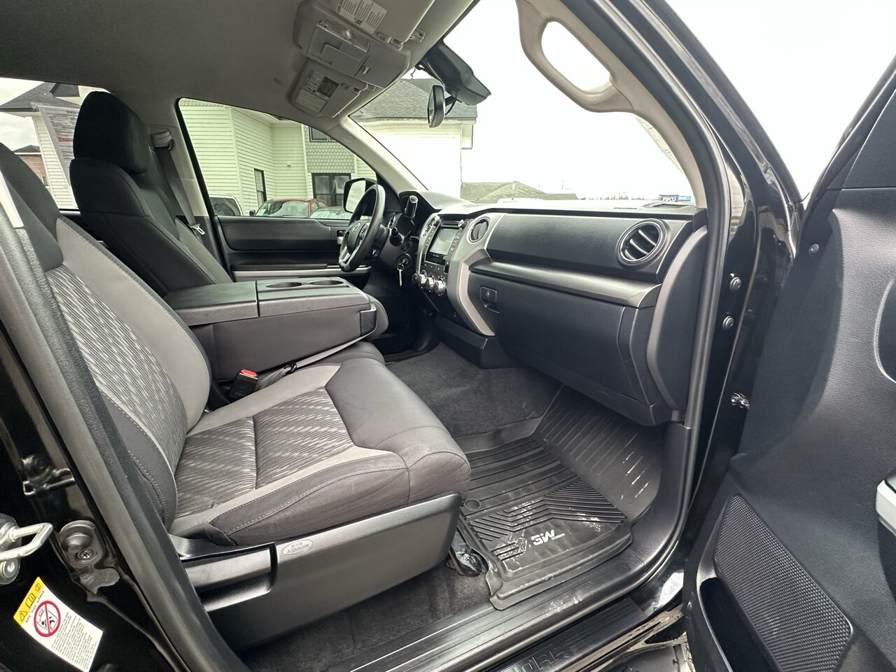 2019 Toyota Tundra SR5 Reliable, Great Pick up, Fully Serviced and Inspected! - Photo 7 - Post Falls, ID 83854
