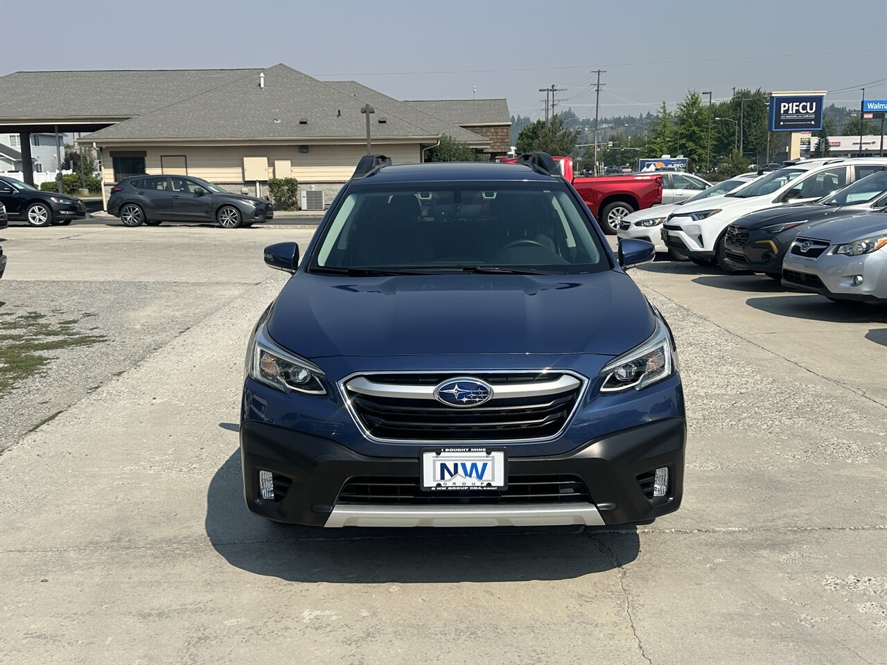 2021 Subaru Outback Limited - Photo 2 - Post Falls, ID 83854