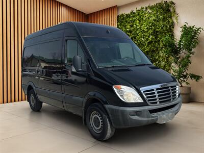 2011 Freightliner Sprinter 2500  Great for Cargo or Transporting Goods, High Roof! Van