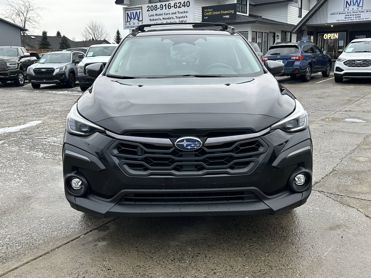 2024 Subaru Crosstrek Limited Amazing AWD Subaru, Low Miles, Great Shape! - Photo 2 - Post Falls, ID 83854