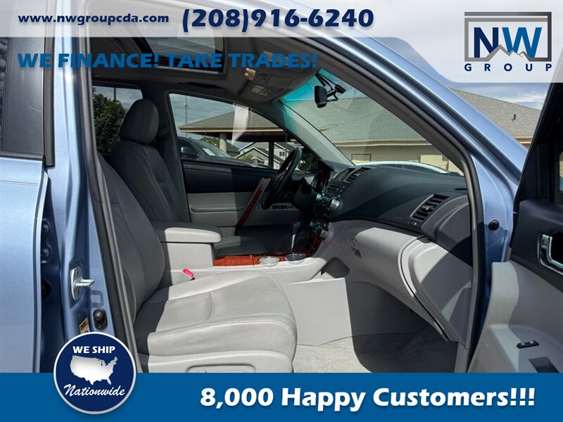 2009 Toyota Highlander Limited  – LUXURY + RELIABILITY in 1! -FWD- - Photo 19 - Post Falls, ID 83854
