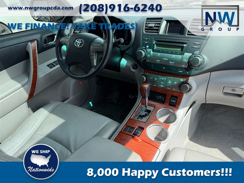 2009 Toyota Highlander Limited  – LUXURY + RELIABILITY in 1! -FWD- - Photo 20 - Post Falls, ID 83854