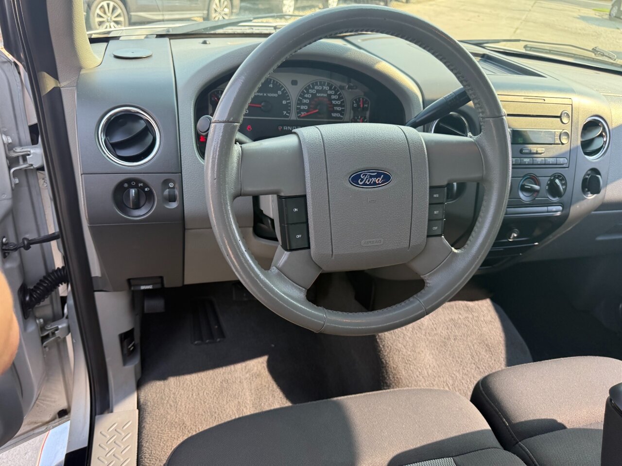 2006 Ford F-150 XLT.  Crew Cab, Very Clean Truck. Runs Great, 4x4! - Photo 8 - Post Falls, ID 83854