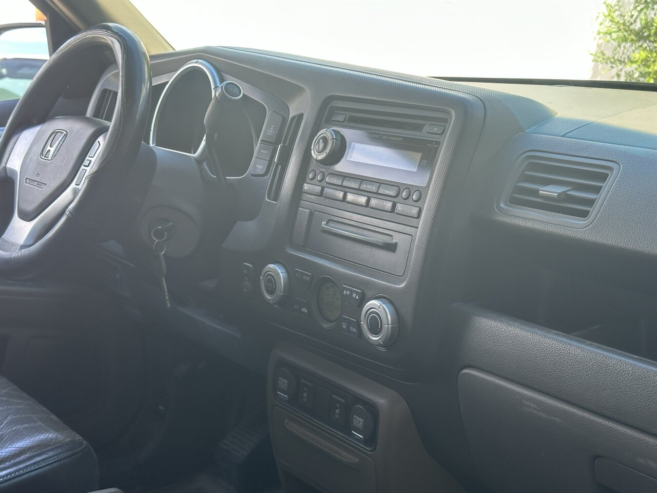 2006 Honda Ridgeline RTL Timing Belt Replaced at 308k miles, Legendary Honda!!! Runs Amazing!! - Photo 10 - Post Falls, ID 83854