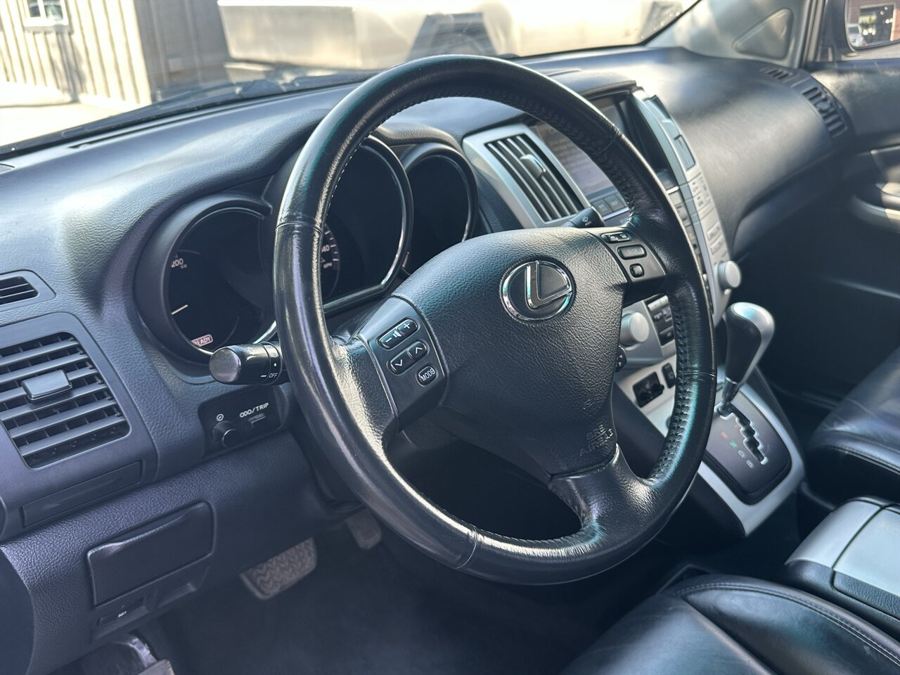 2006 Lexus RX 400h - Photo 5 - Post Falls, ID 83854