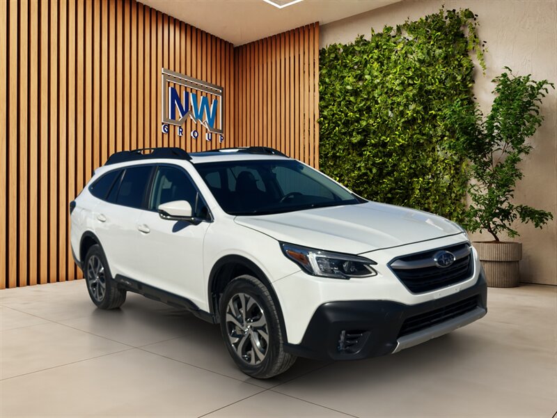 2022 Subaru Outback Limited's photo