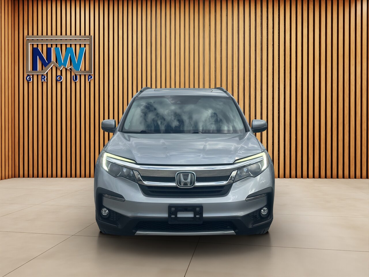2020 Honda Pilot EX-L AWD, 75k Miles, Spacious 3 Rows of Seating! Spacious SUV! - Photo 2 - Post Falls, ID 83854