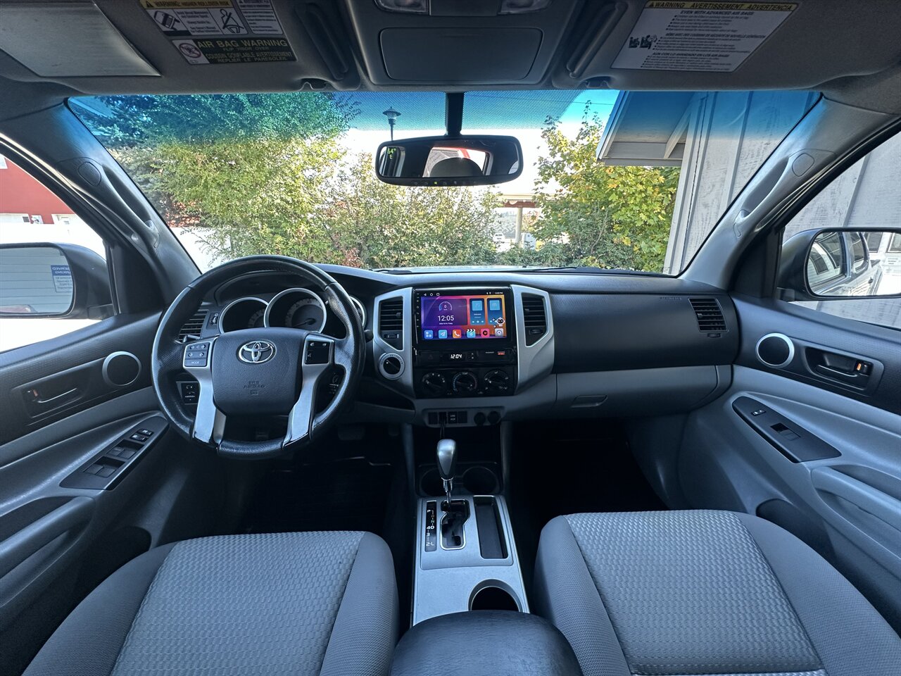 2012 Toyota Tacoma V6. 59k miles, 4x4, Lots of Added Extras (Lift Kit, Nice Wheels and Tires, CarPlay/Android Auto Screen! - Photo 4 - Post Falls, ID 83854
