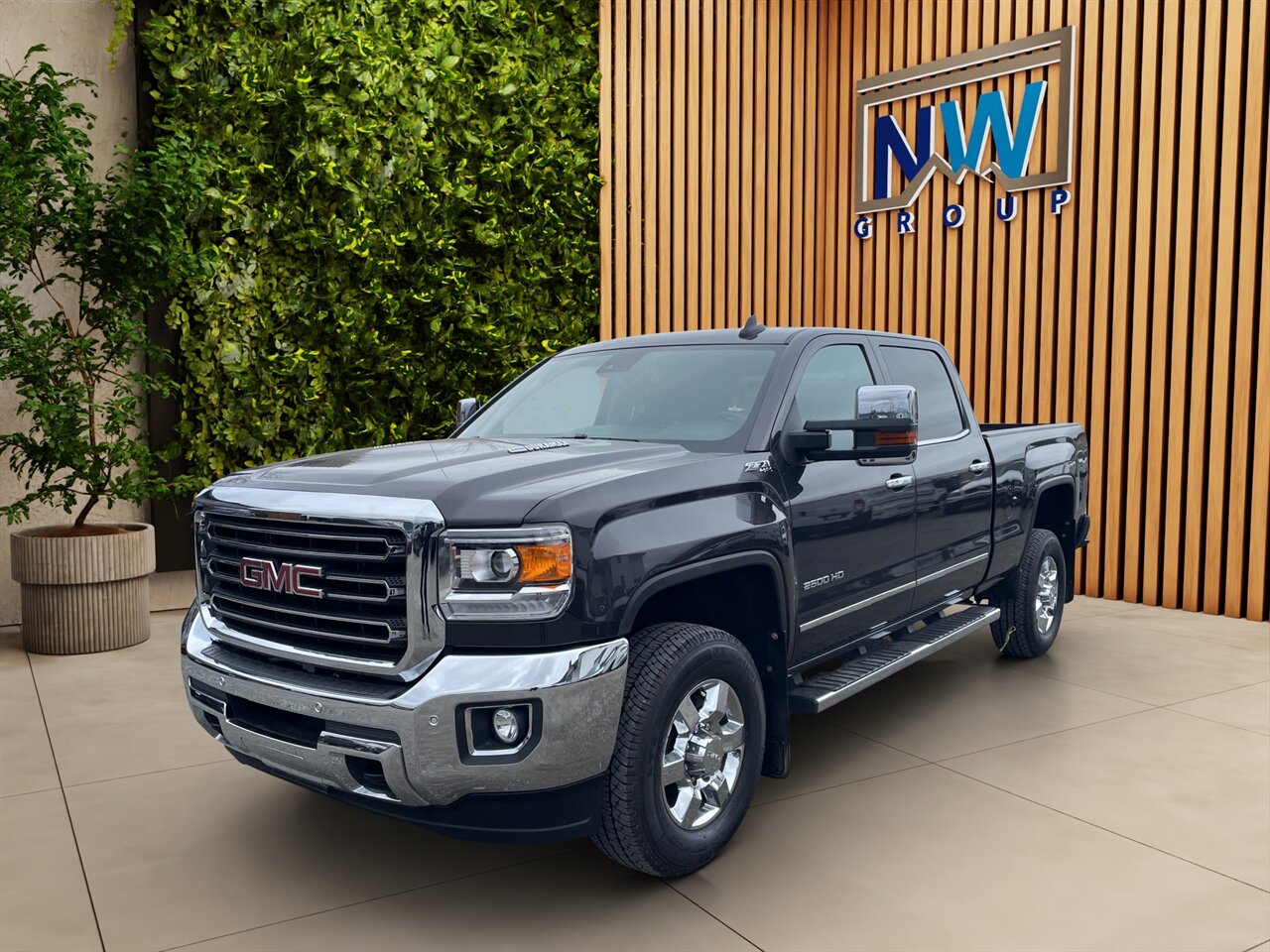 2015 GMC Sierra 2500 SLT. 45k miles! Amazing Shape! Rear Towing Airbags, Sunroof, Bedliner Spray! - Photo 3 - Post Falls, ID 83854