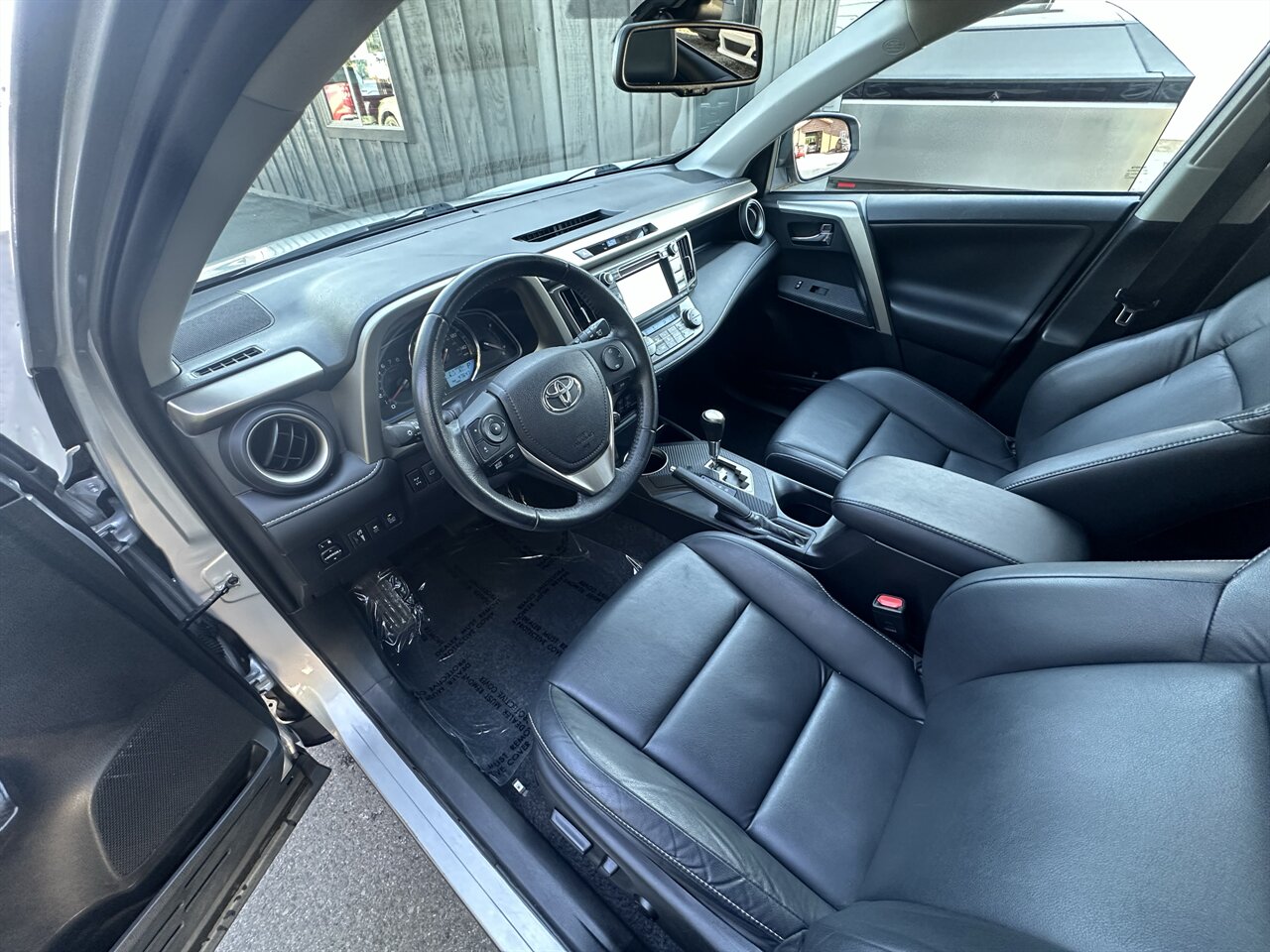 2014 Toyota RAV4 Limited - Photo 5 - Post Falls, ID 83854