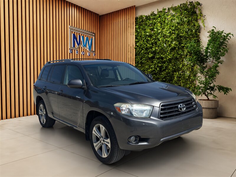 2008 Toyota Highlander Sport  