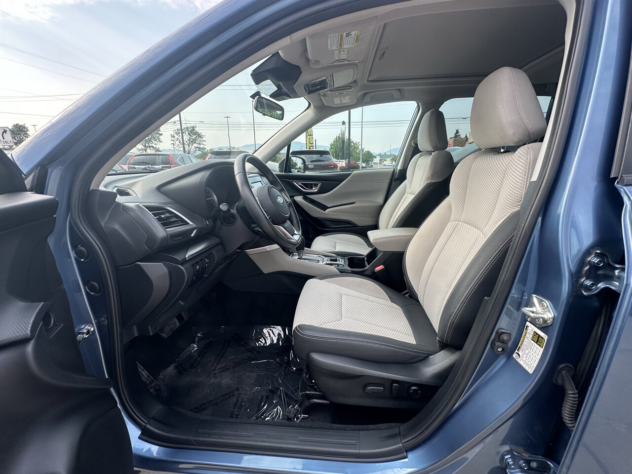 2022 Subaru Forester Premium ONLY 43k Miles, AWD, Spacious Interior, Awesome Subaru! - Photo 4 - Post Falls, ID 83854