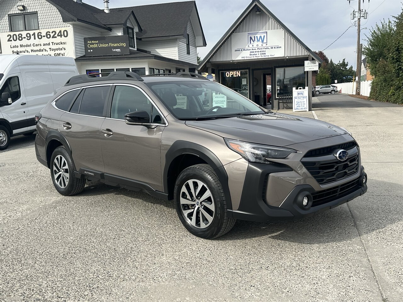 2024 Subaru Outback Premium - Photo 1 - Post Falls, ID 83854